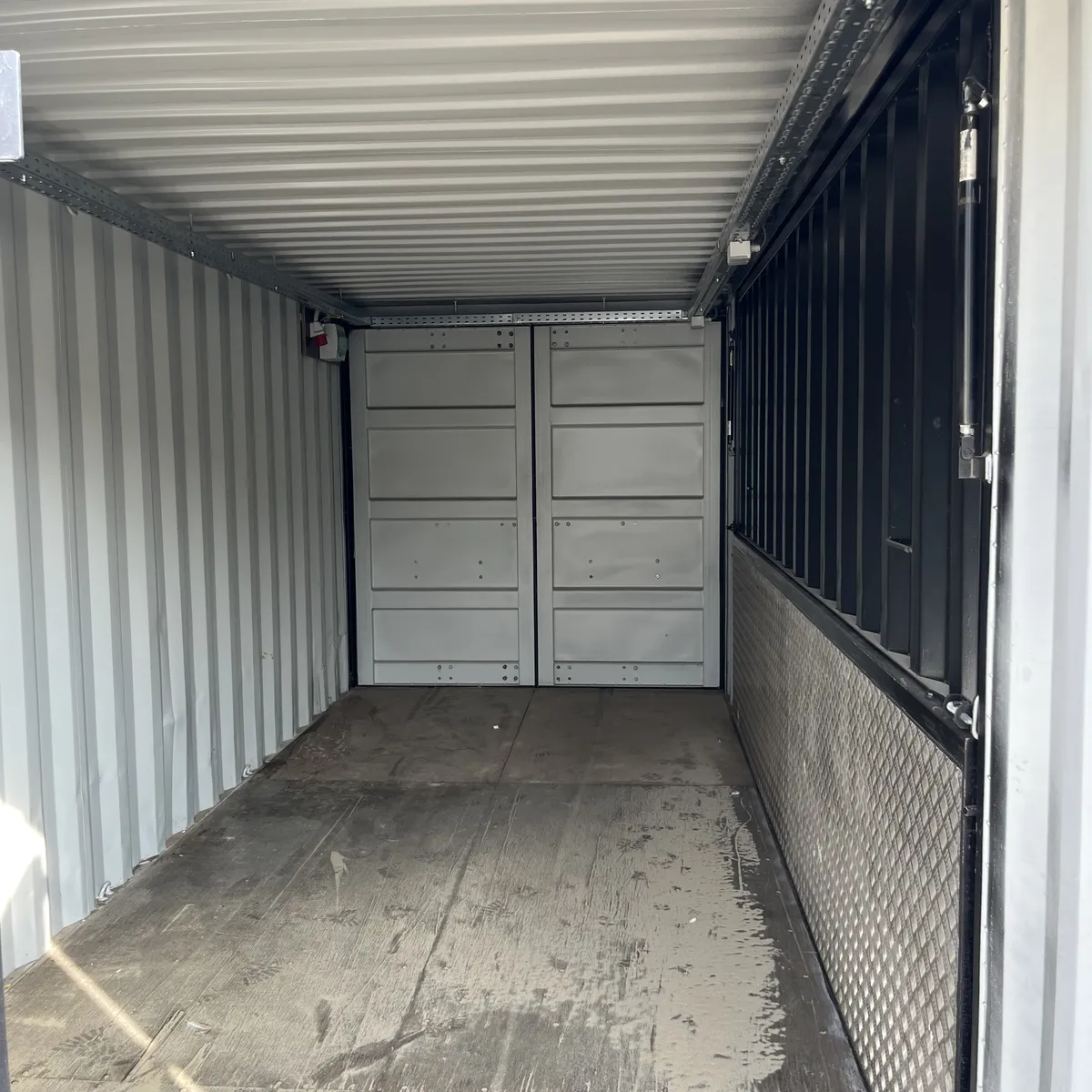 Open Side met luiken 20ft 4m - Afbeelding 2